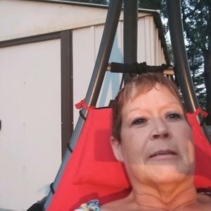 Meet your Posher, Theresa